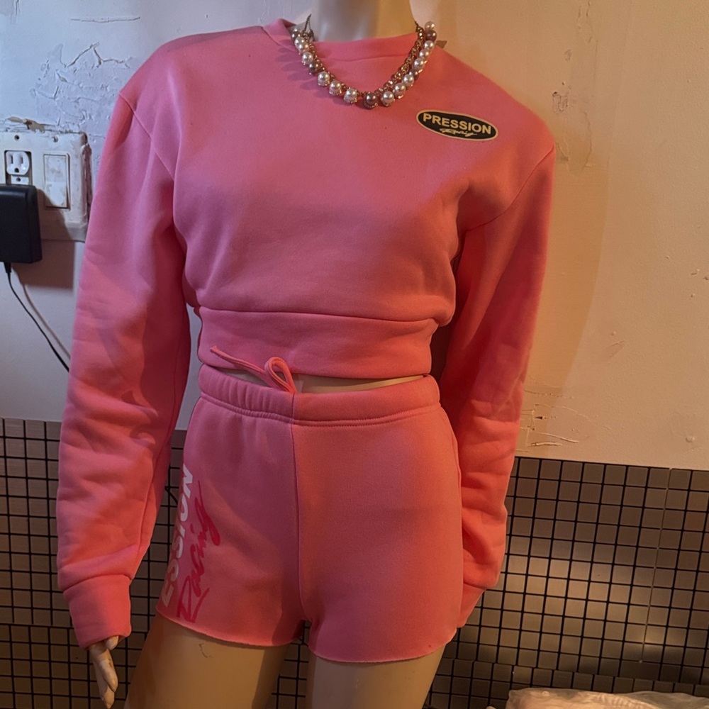 Pression Pink Women's Sweatshirt and Shorts Set